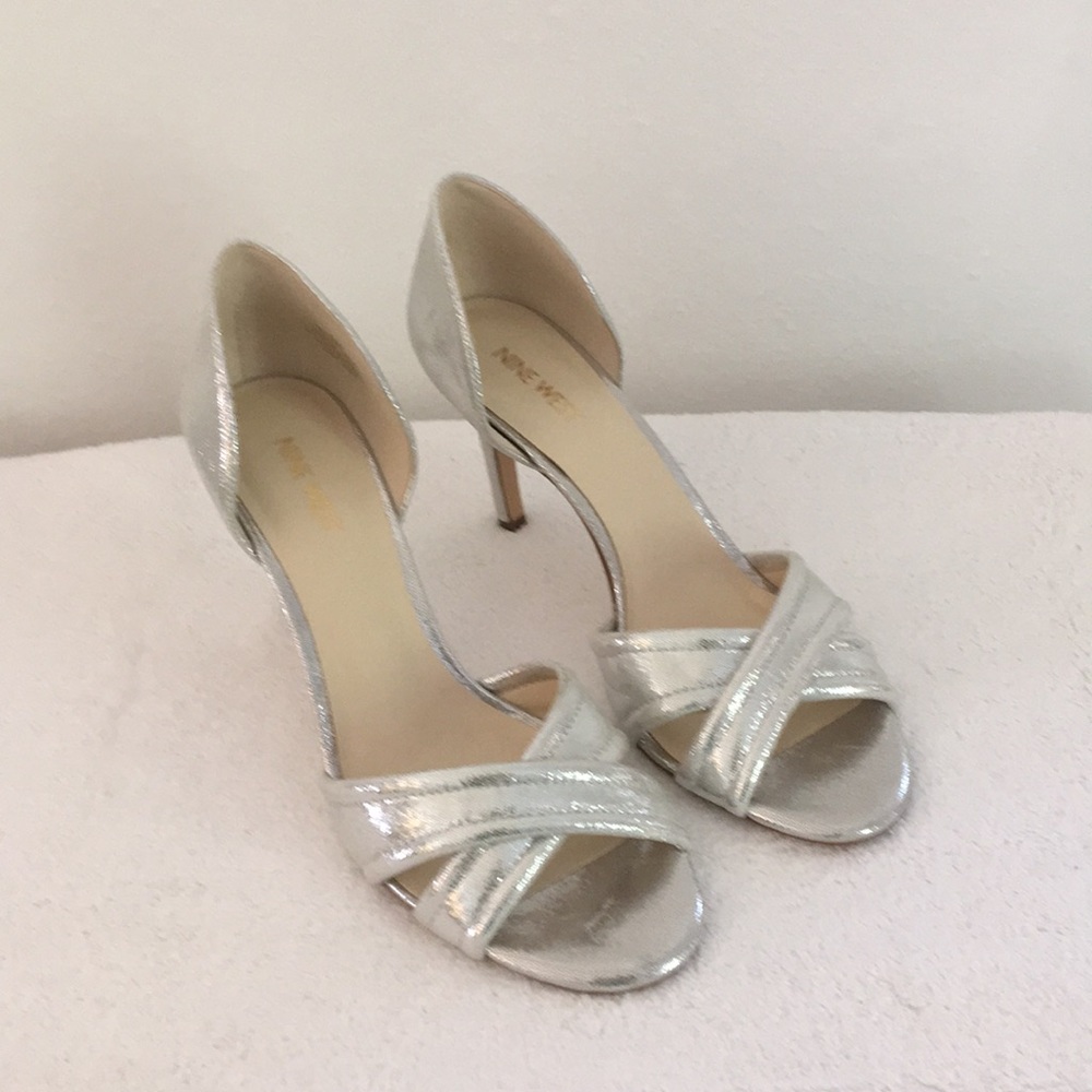 High heel shiny silver sandals